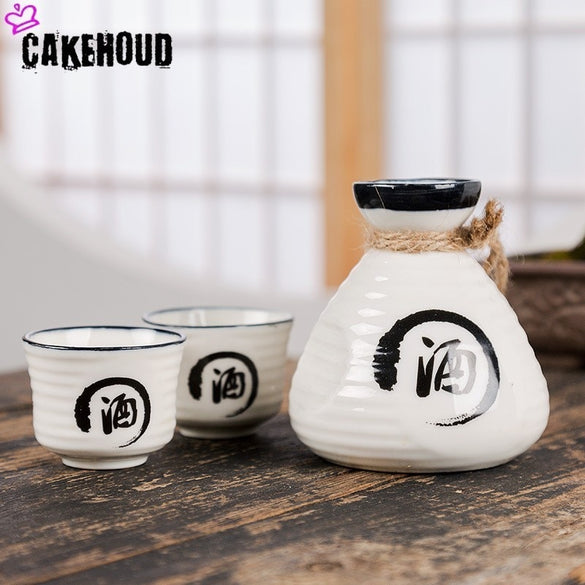 CAKEHOUD Japanese Sake Set Creative Ceramic Wine Set Home Insulation Wine Glass Ceramics One Pot Two Glasses Sake White Wine Pot