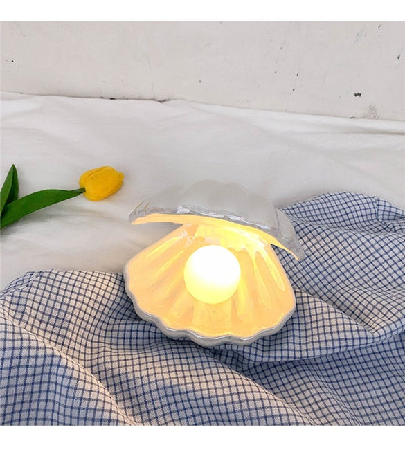 Pearl in Shell Light - mini LED Lamp Portable Night Light