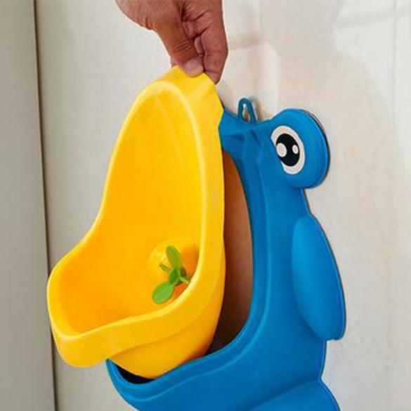 New Arrival Baby Boy Potty Toilet Training Frog Children Stand Vertical Urinal Boys Penico Pee Infant Toddler Wall-Mounted