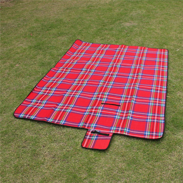 VILEAD 2 Size Folding Camping Mat Outdoor Beach Picnic Lightweig Waterproof Sleeping Camping Pad Mat Moistureproof Plaid Blanket