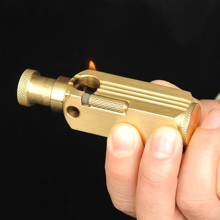 briquet cigarette Vintage Marlboro Lighter Engraved Camel Windproof Petrol Retro Zippo Style Exquisite Brass Kerosene Custom Windproof Vintage Gift cigare/cigarette triple brleur flamme rglable et coupe Cartier Must de Cartier Briquet